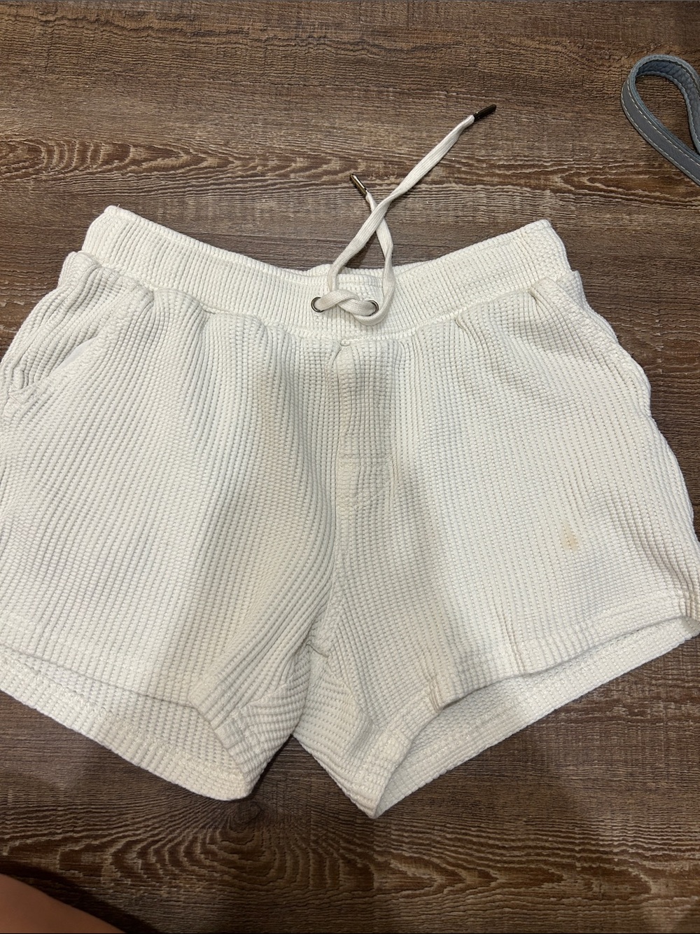 Women’s Waffle-Knit Drawstring Athletic Shorts - White